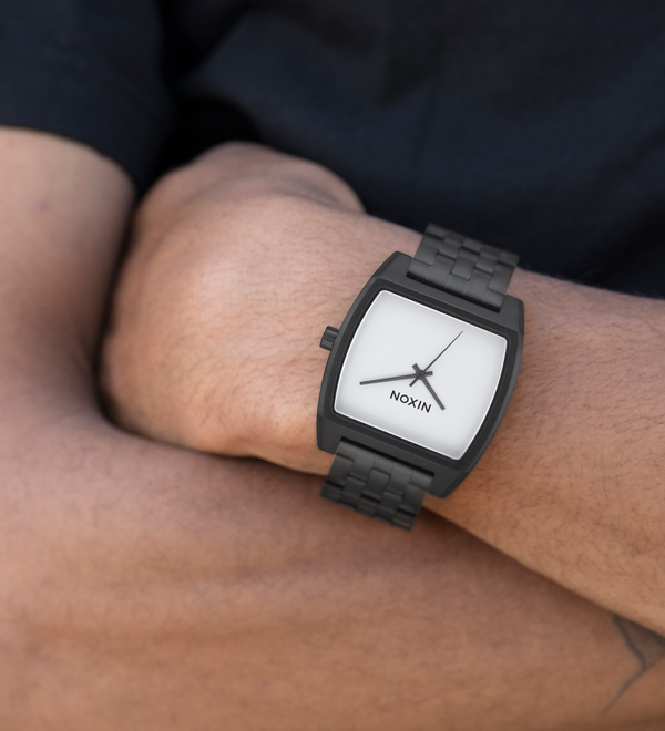 Time Tracker - Black / White