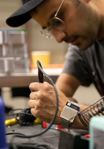 Dork Too - All Gold View 6