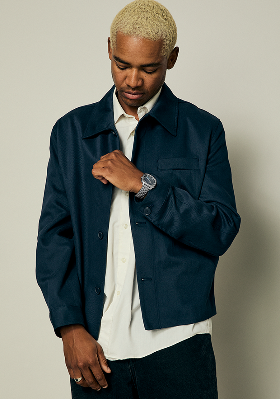 Fremont 40 - Silver / Midnight View 6