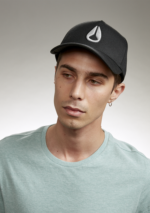 Deep Down Athletic Snapback - Schwarz / Weiß